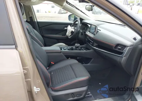 2025 Nissan Rogue Rock Creek z USA, uszkodzony, nr VIN 5N1BT3BBXSC805856